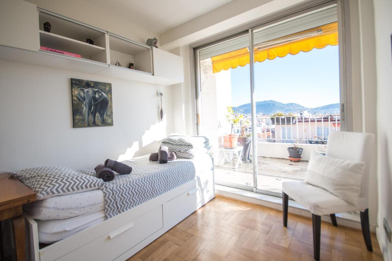 Appt A 150M De La Mer Apartment Nice Bagian luar foto