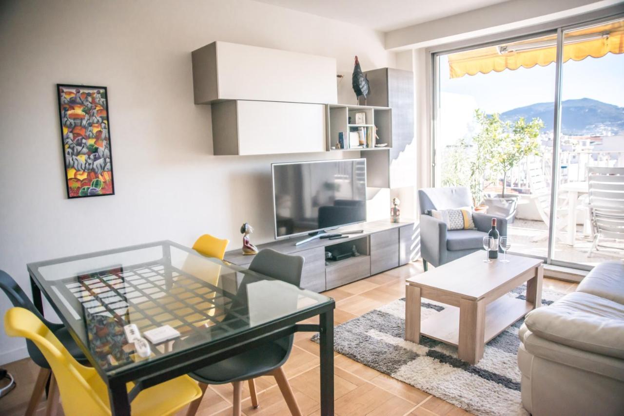 Appt A 150M De La Mer Apartment Nice Bagian luar foto