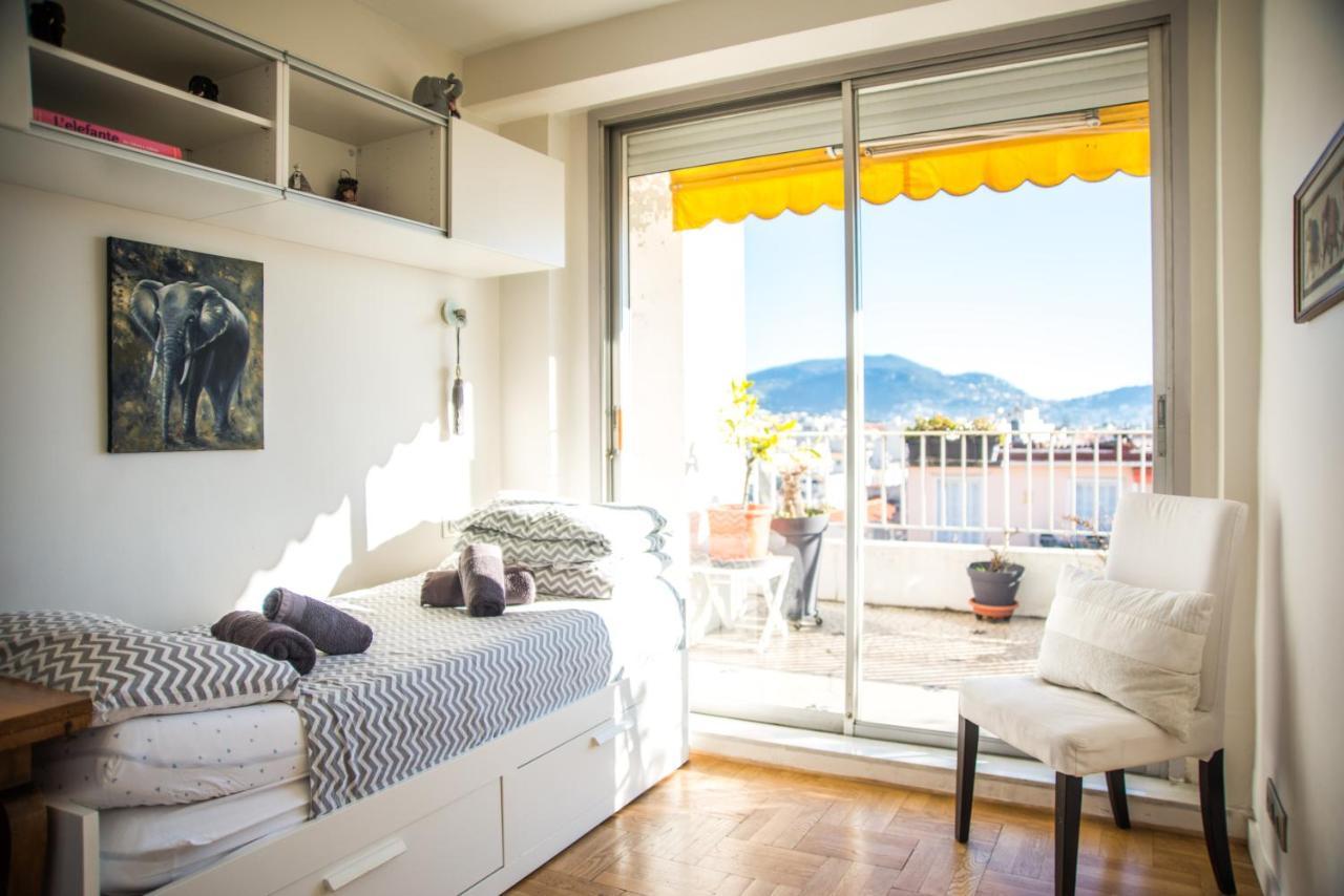 Appt A 150M De La Mer Apartment Nice Bagian luar foto